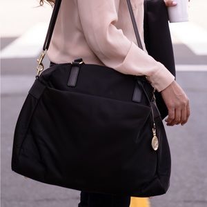 Lo & Sons O.G. Overnight Bag In Black.